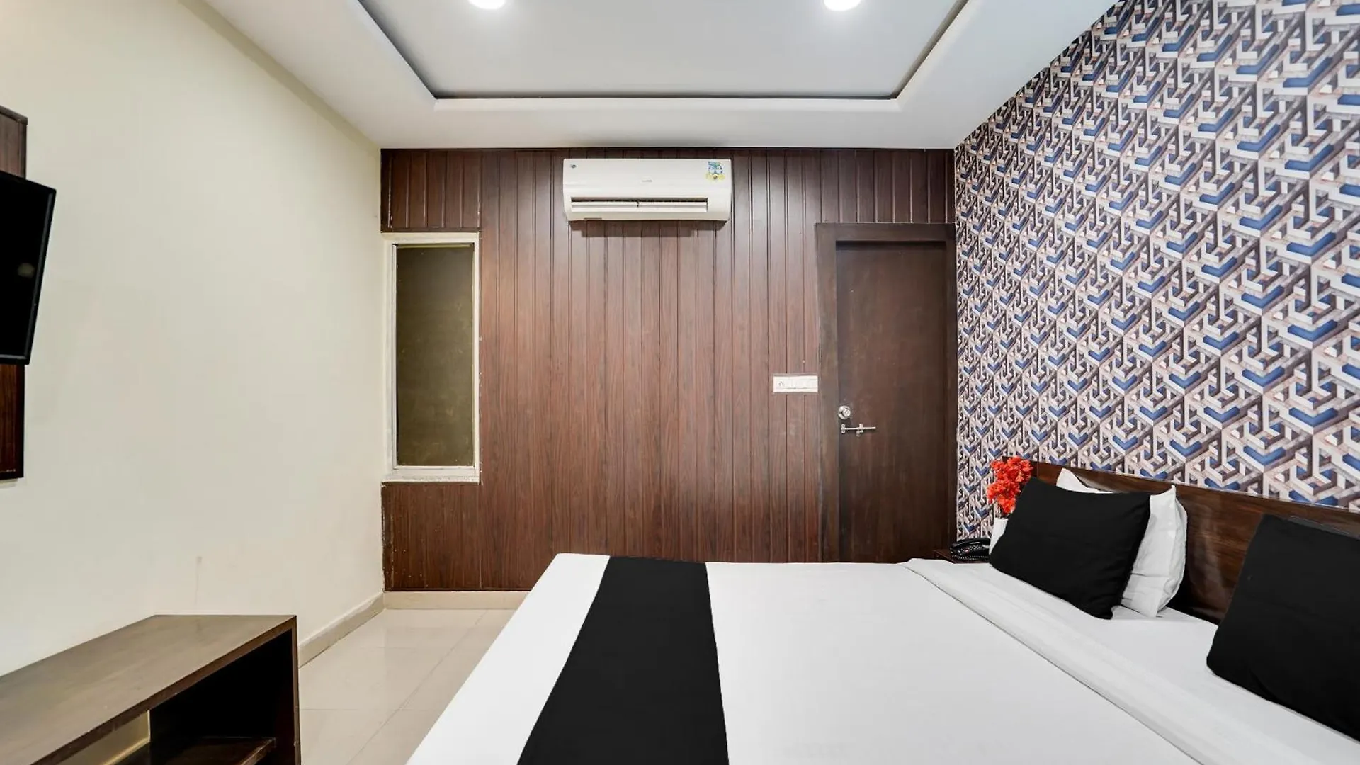 ****  Hotel Collection O Goverdhan Sagar Formerly Imperial Udaipur India