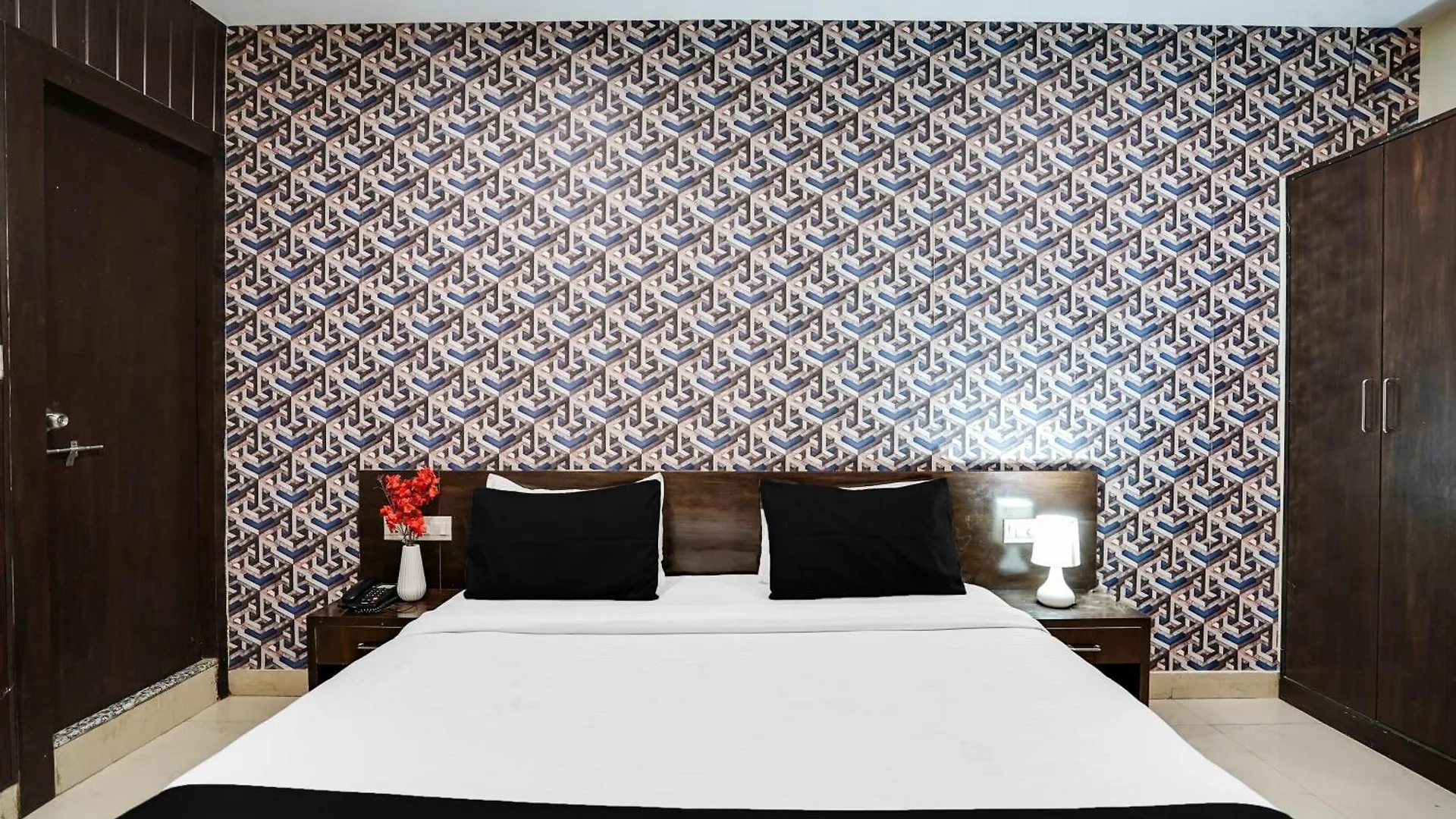 Hotel Collection O Goverdhan Sagar Formerly Imperial Udaipur 4*,  India